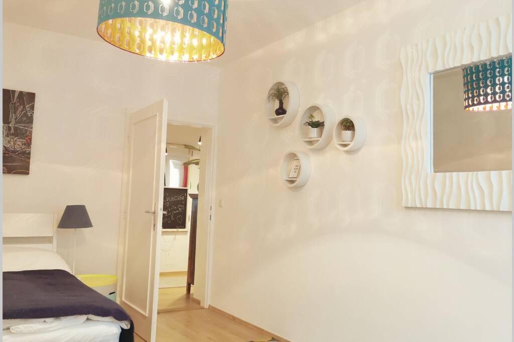 Symphony - Tram Station To The Opera 1 Min Away Apartment Viena Exterior foto
